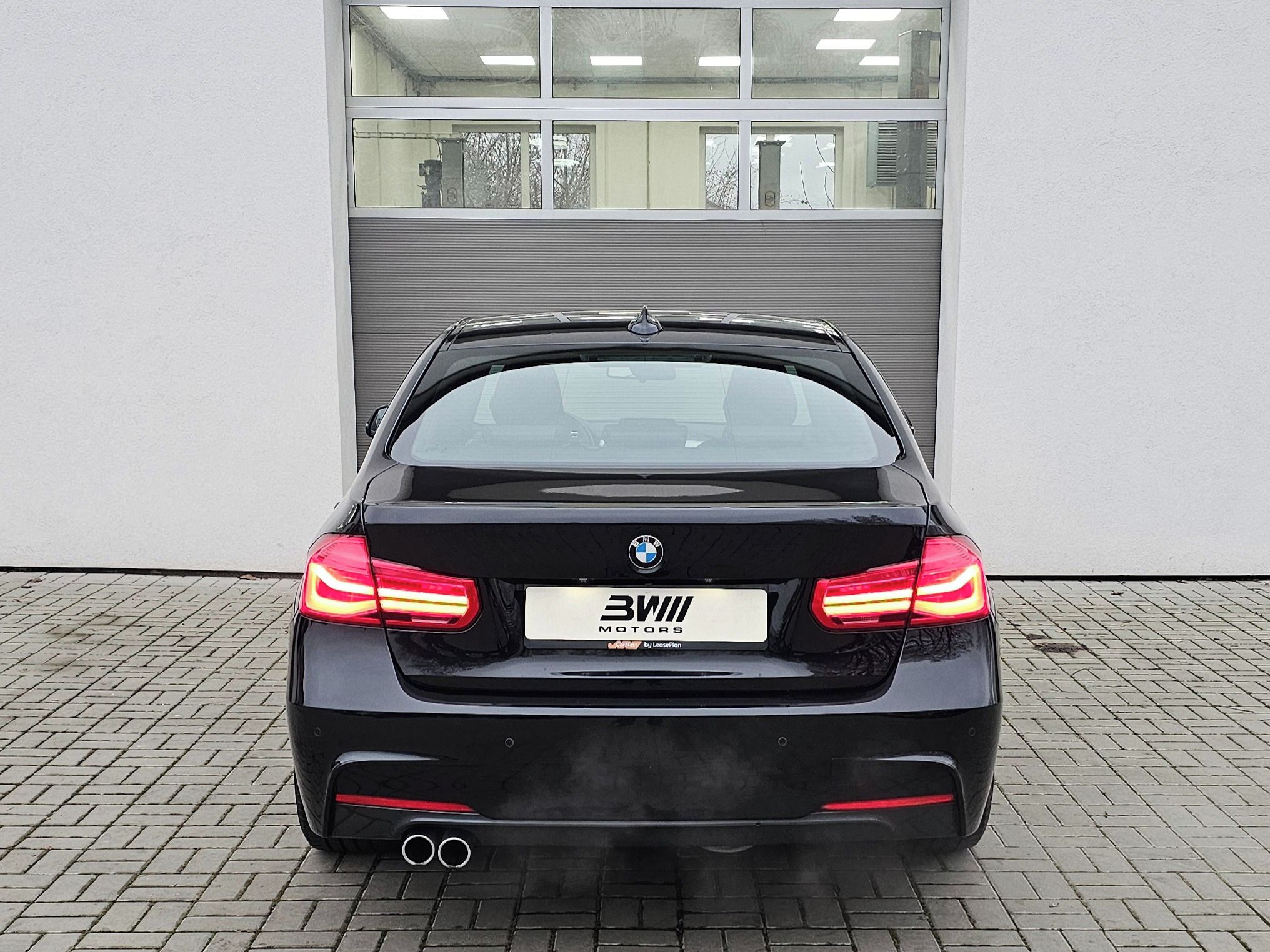 BMW Řada 3, 320D xDrive - fotka 6