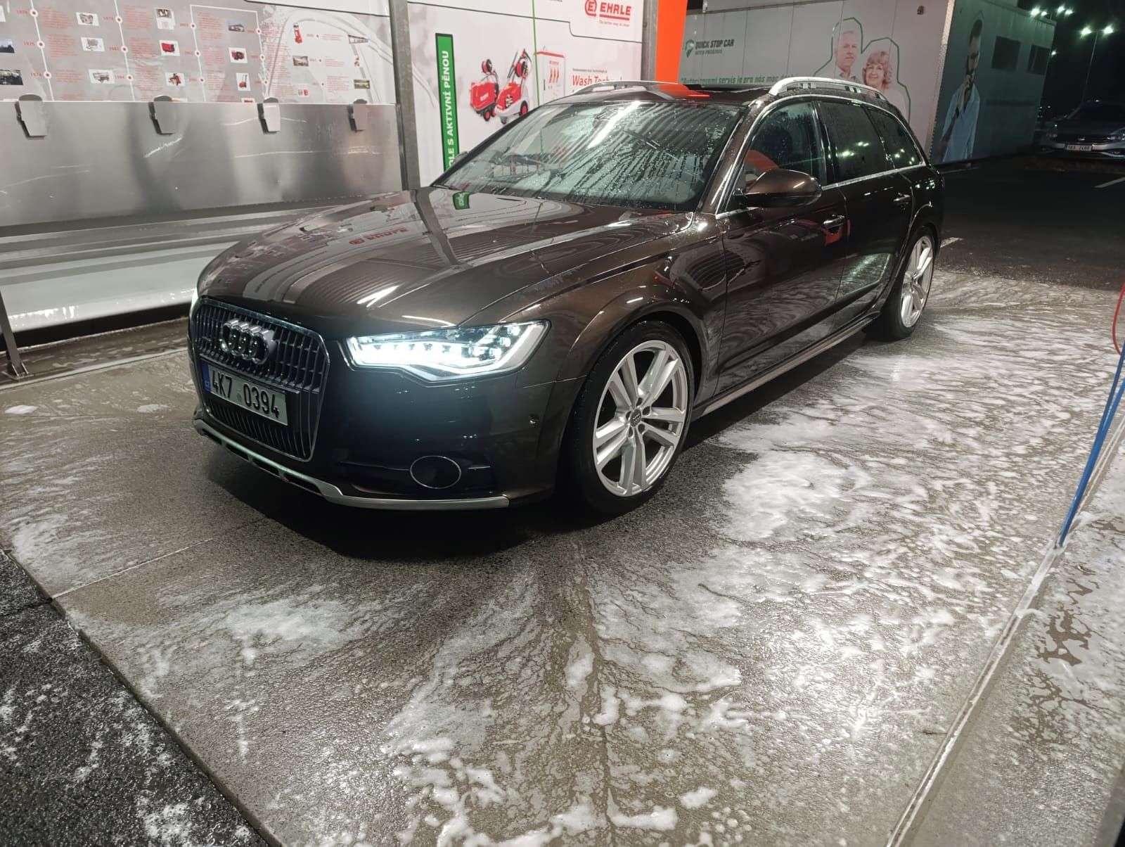 Audi A6, 3.0BiTdi 230Kw, Allroad - fotka 2