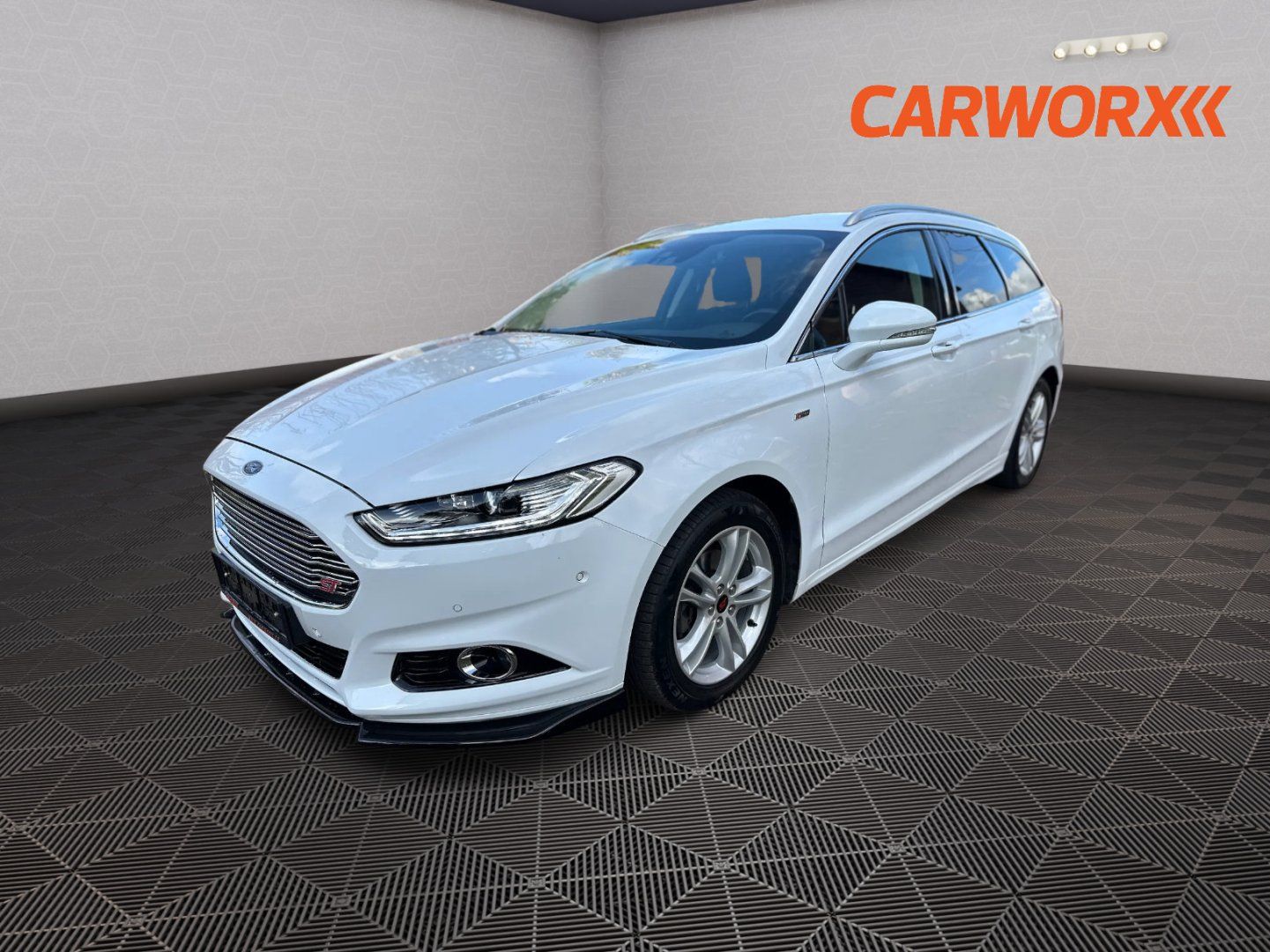 Ford Mondeo, 1.5EcoBoost 121kw ST-Line - fotka 3