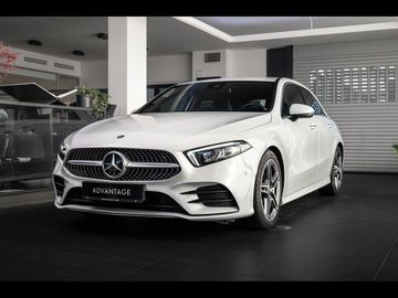 200d/Vyhřívaná sedadla/CarPlay