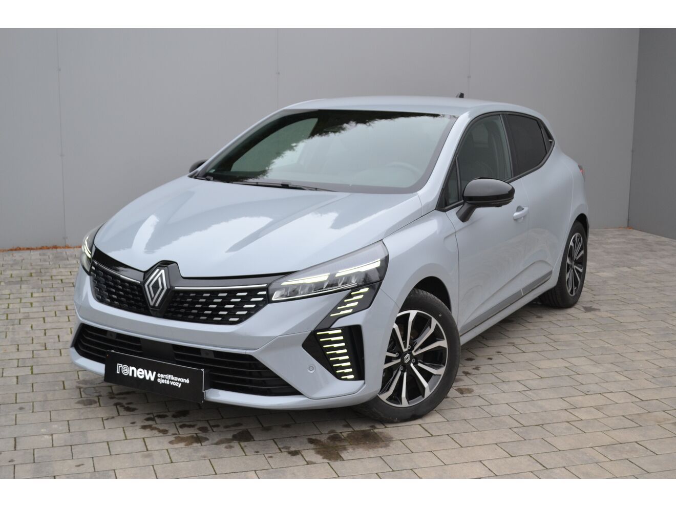 Renault Clio, FULL HYBRID TECHNO E-TECH 145