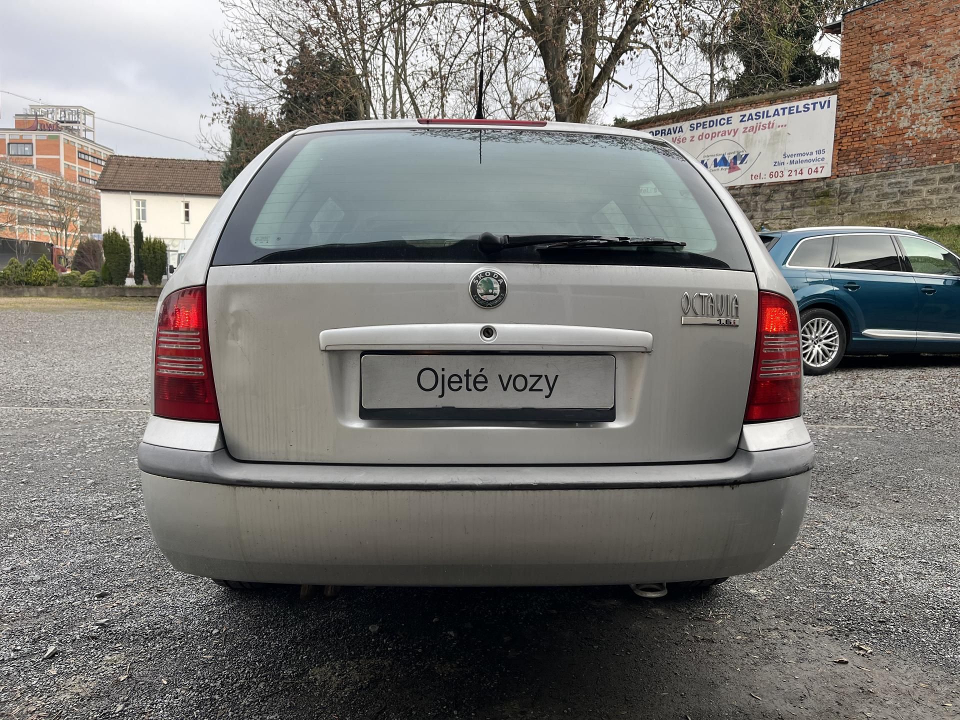 Škoda Octavia, 1,6i 75 Kw Dig.Klima ASR - fotka 6