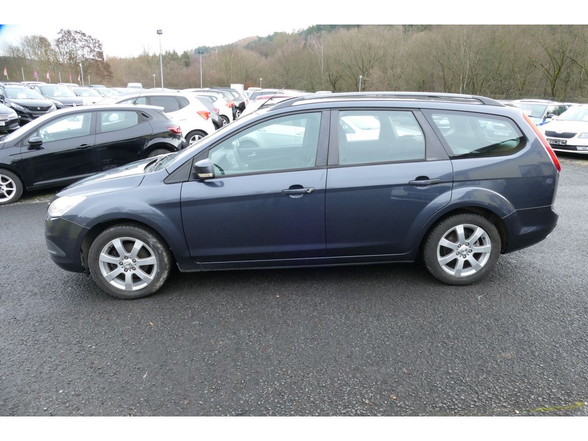 Ford Focus, 1,6TDCi 80KW KLIMA - fotka 4