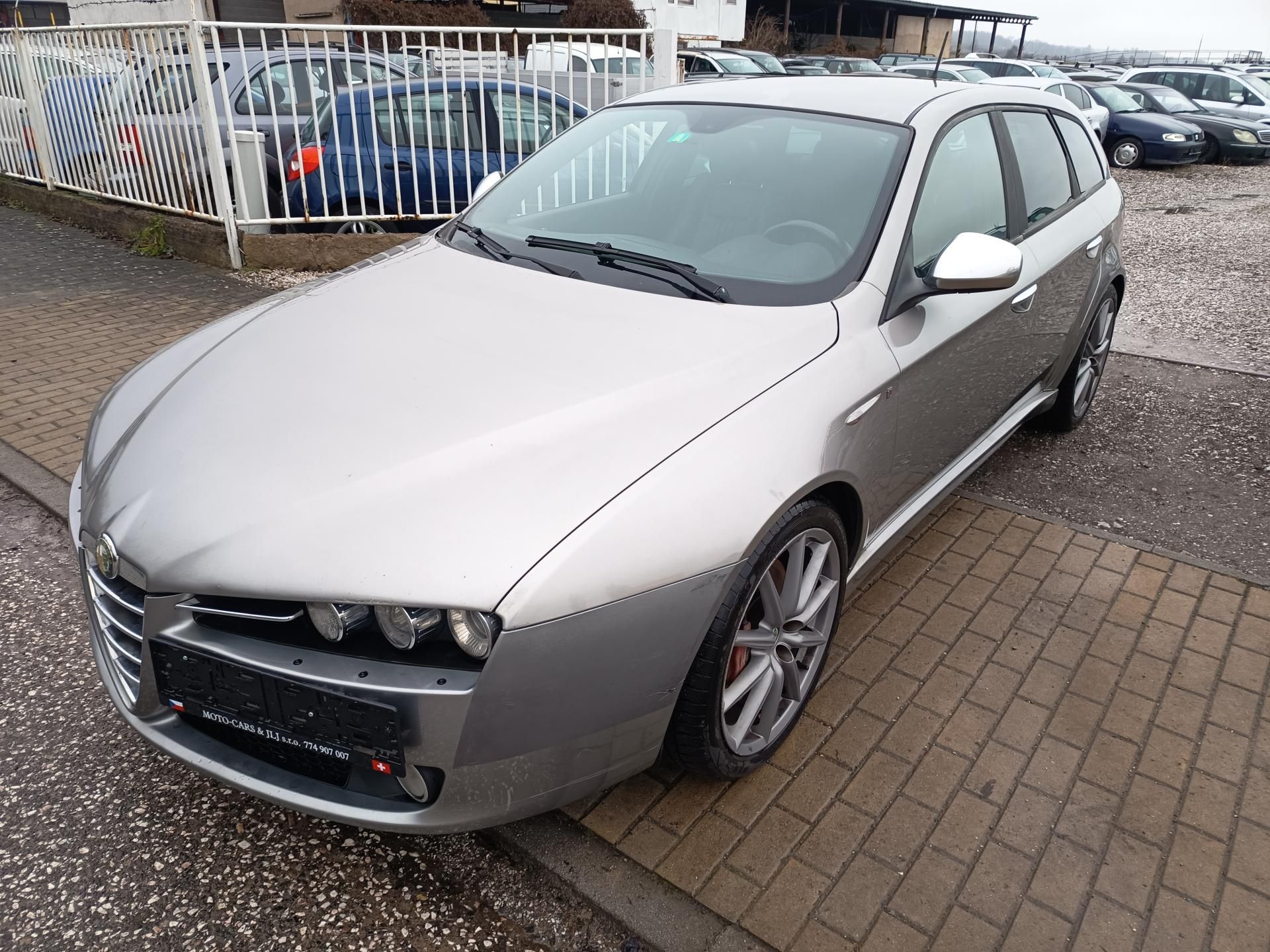 Alfa Romeo 159, 2.4 JTD 154KW! - fotka 6