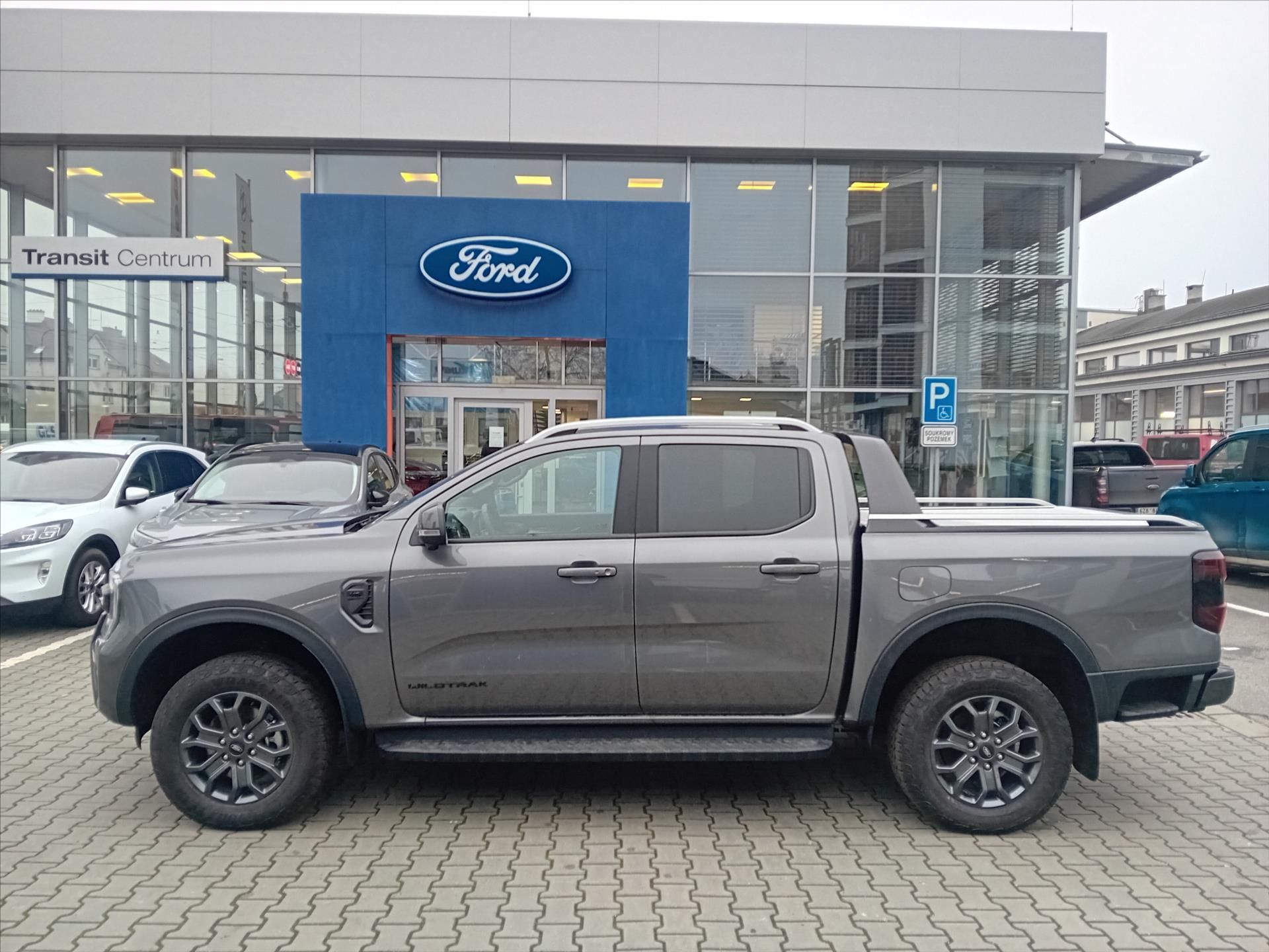 Ford Ranger, 3,0 EcoBlue V6 176kW  Wildtrac - fotka 2