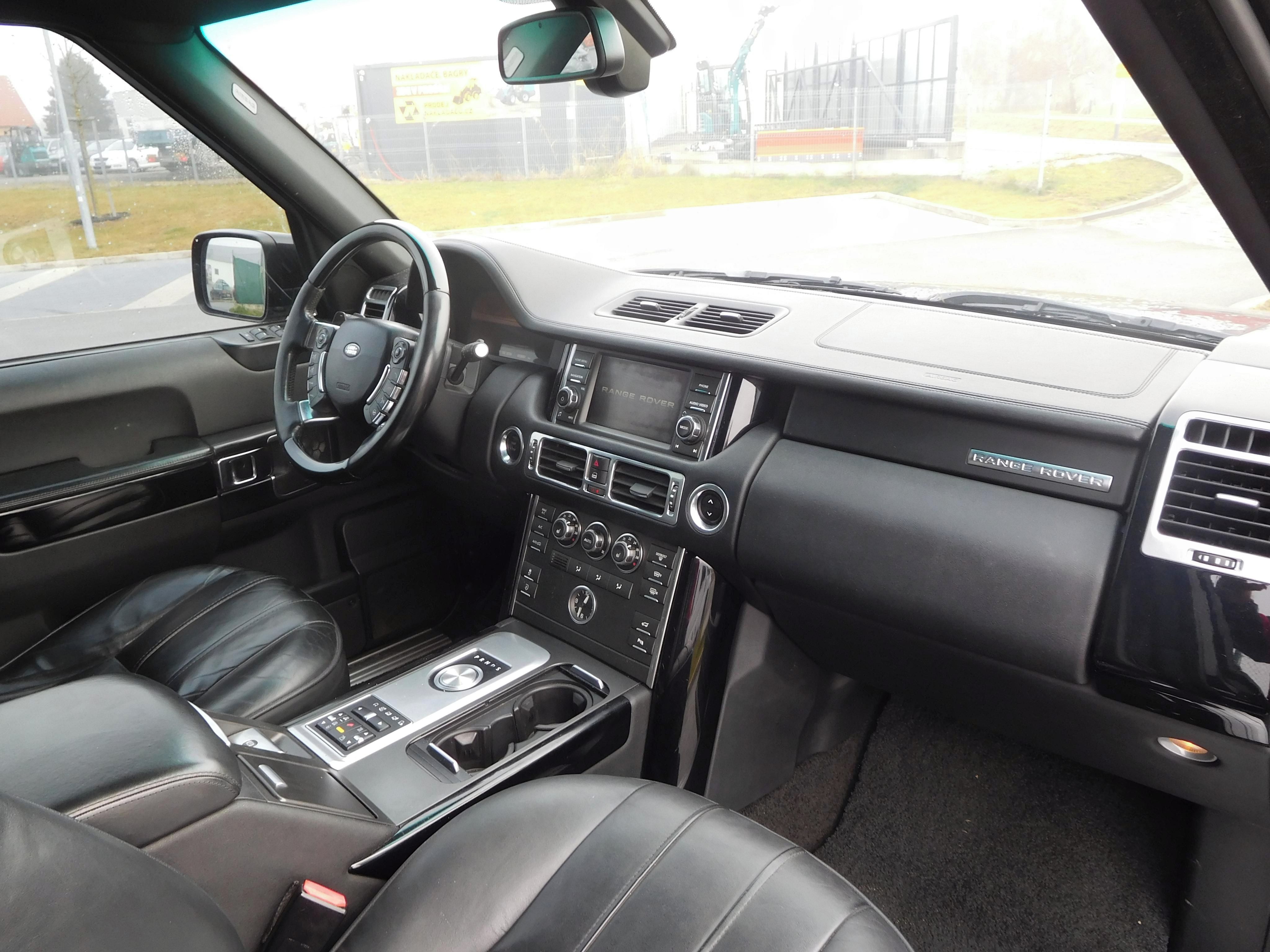 Land Rover Range Rover, Vogue 4.4 TD - 230 kW 4X4 - fotka 5