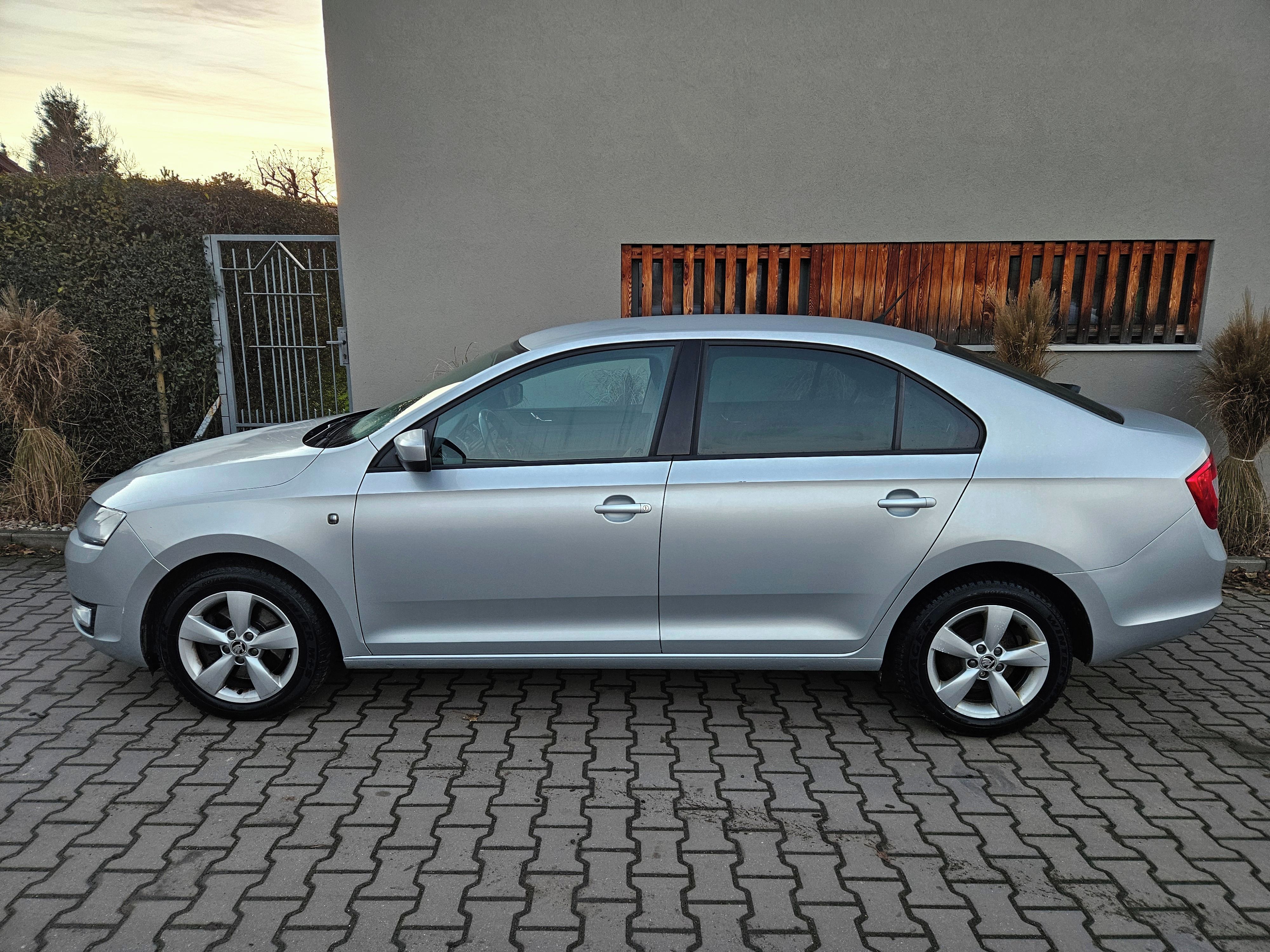 Škoda Rapid, 1.6TDi  1MAJITEL  ČR  DPH - fotka 6