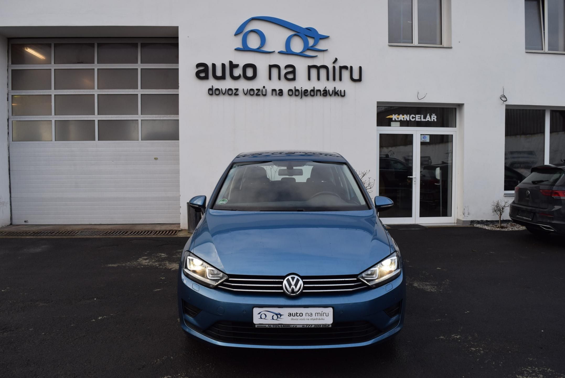 Volkswagen Golf Sportsvan, 1.4TSI 92kwCOMFORTLINE TAŽ XEN - fotka 3