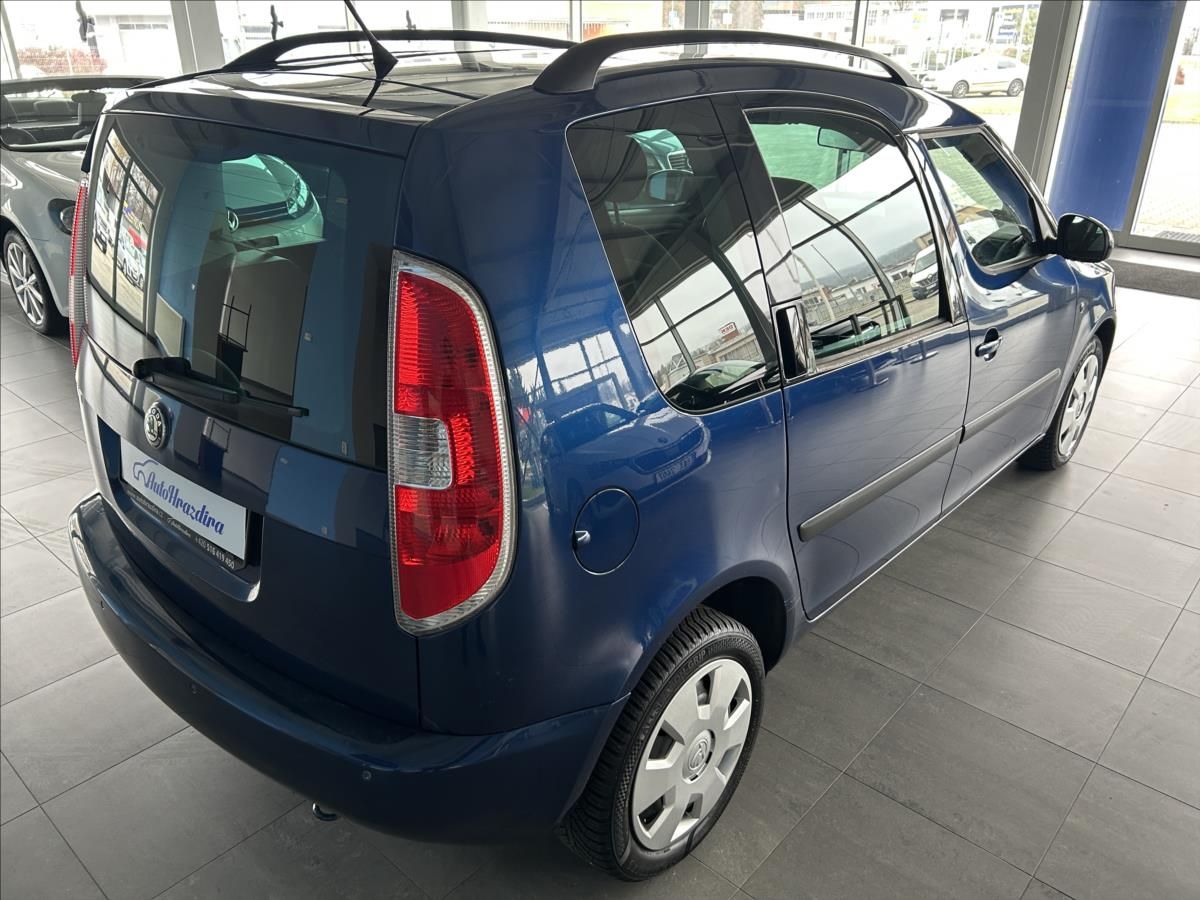Škoda Roomster, 1,6   AUTOMATICKÁ PŘEVODOVKA - fotka 6