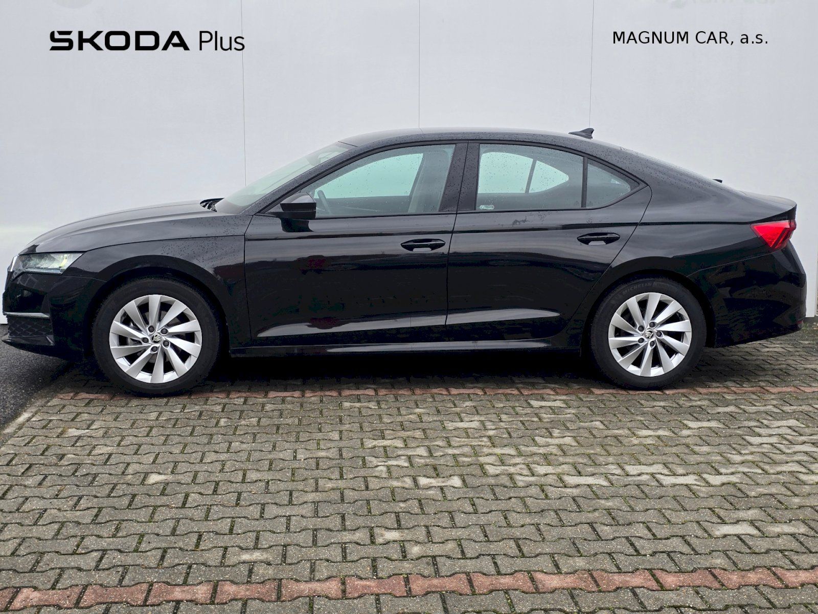 Škoda Octavia, SELECTION 1,5 TSi / 110 kW - fotka 3