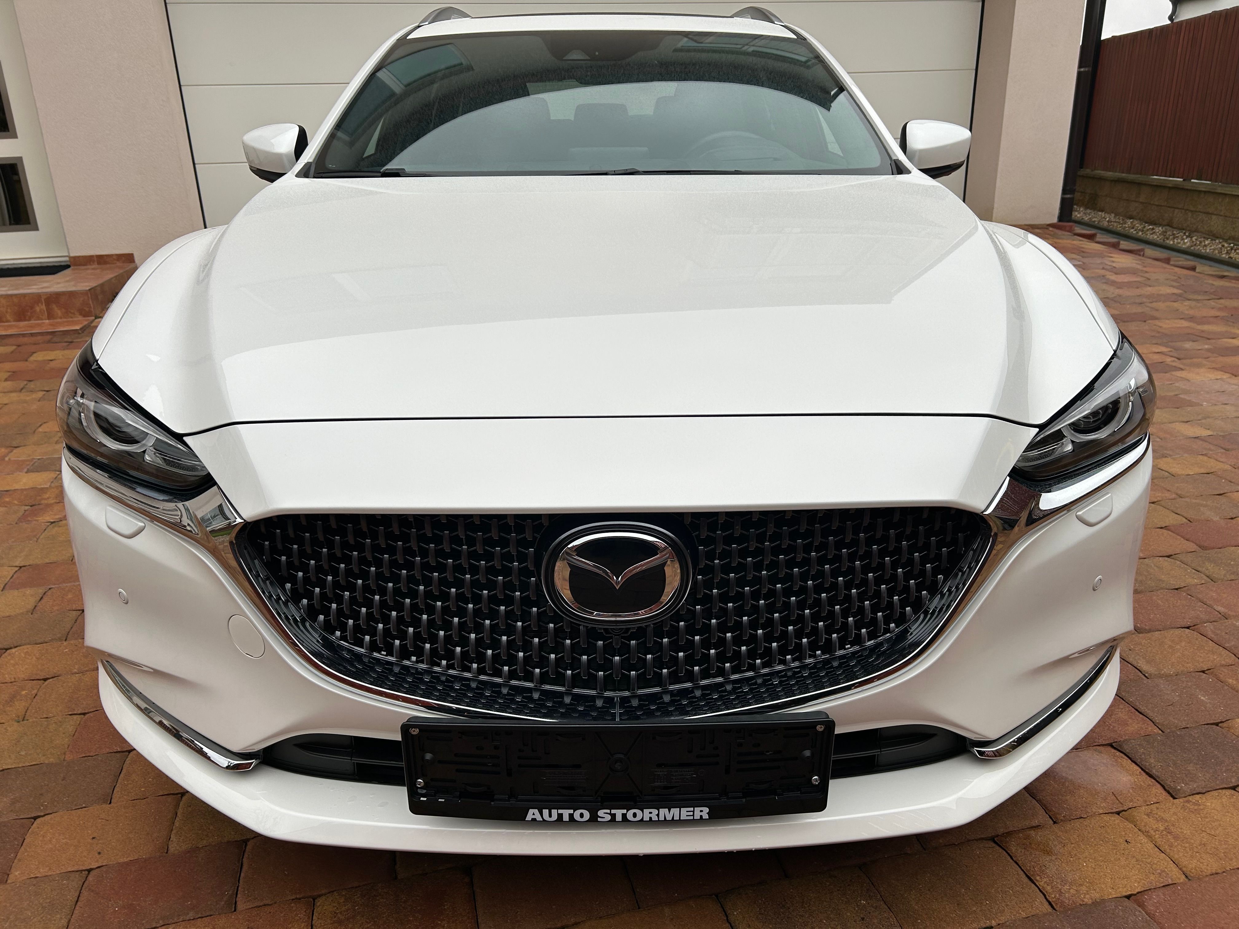 Mazda 6, 2.5 SKYACTIV-G194 TAKUMI - fotka 2
