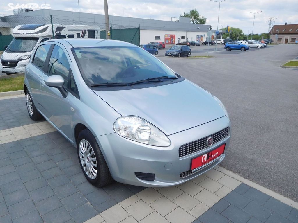 Fiat Grande Punto, 1.3 Multijet, 55 kW, TOP KM - fotka 3