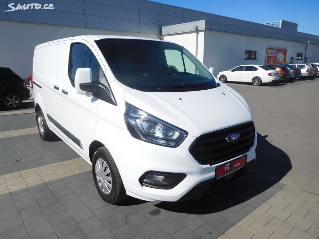 Ford Transit Custom, 2.0 TDCi, L1H1, 79.2 kW, Klima - fotka 2