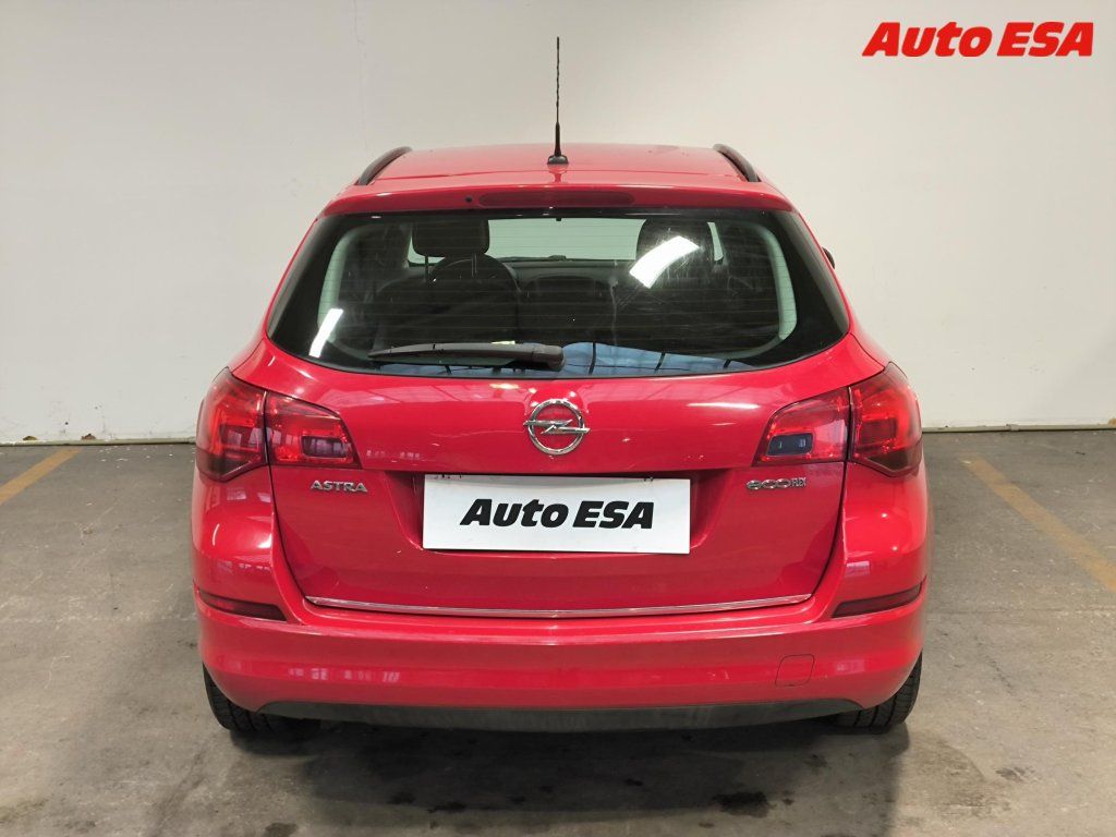 Opel Astra, 1.4i,AC - fotka 5
