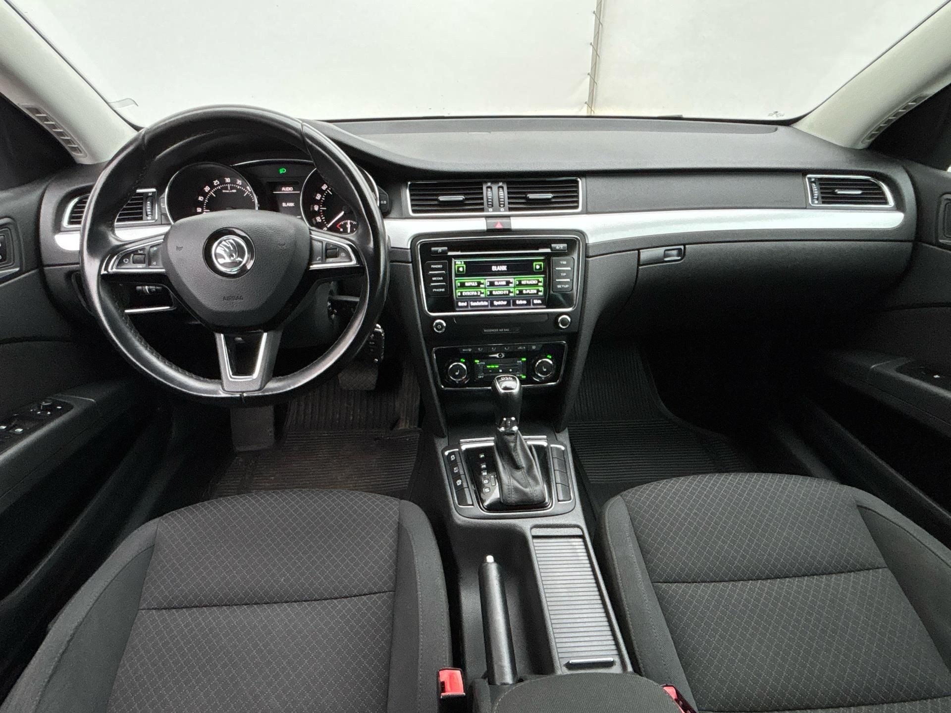 Škoda Superb, 2.0 TDI / 103 kW AMBITION DSG - fotka 5