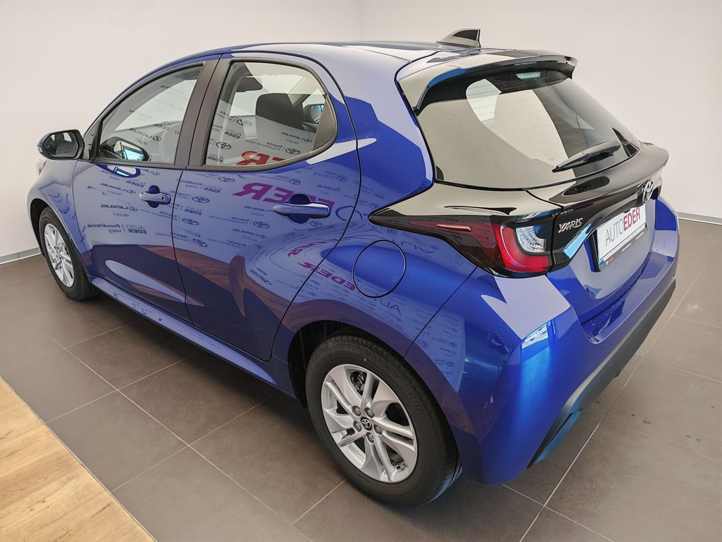 Toyota Yaris, 1.5 Hybrid Comfort - fotka 6