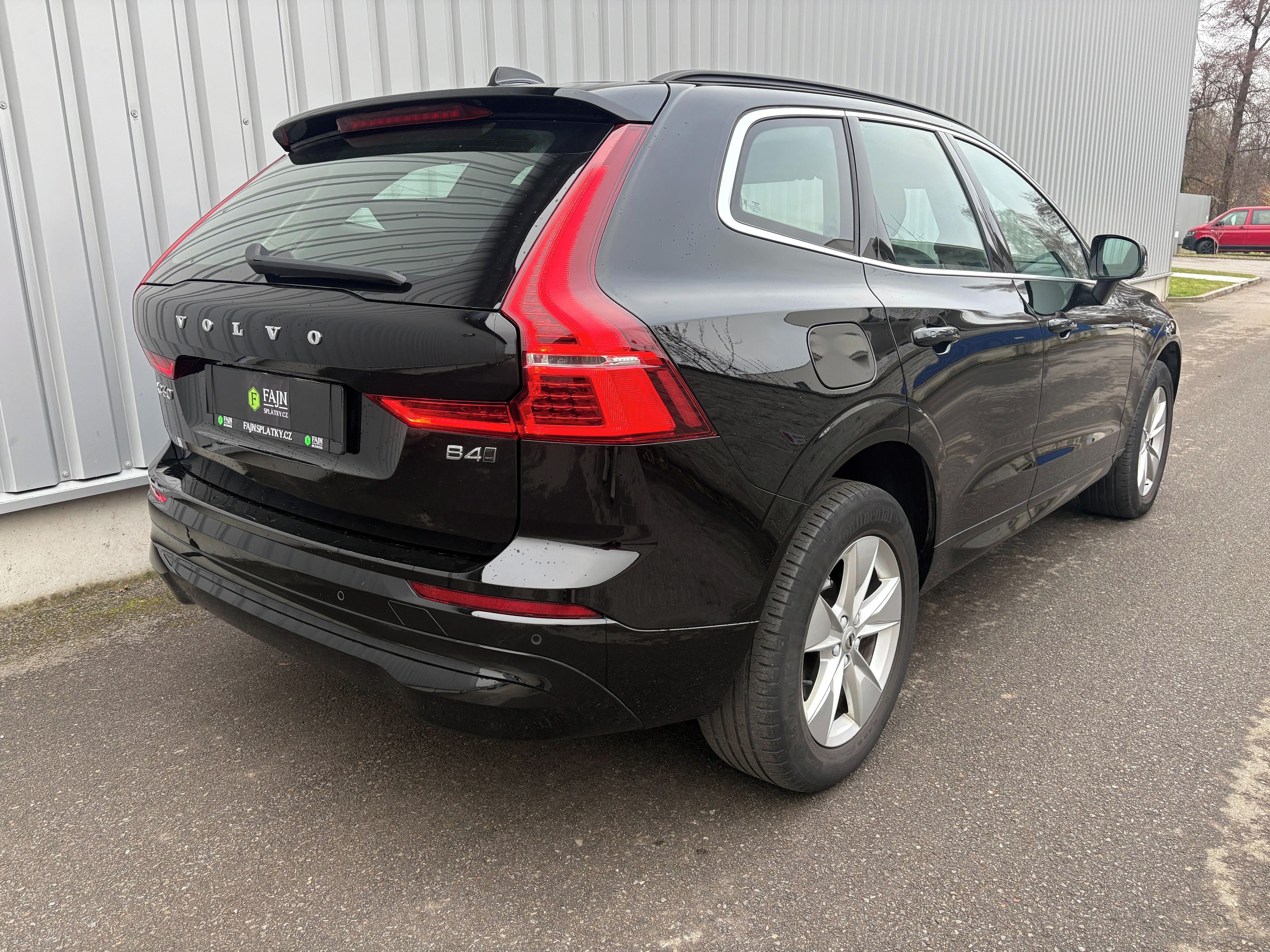 Volvo XC60, 2.0B4,4x4,145kW,ČR,DPH,CORE - fotka 6