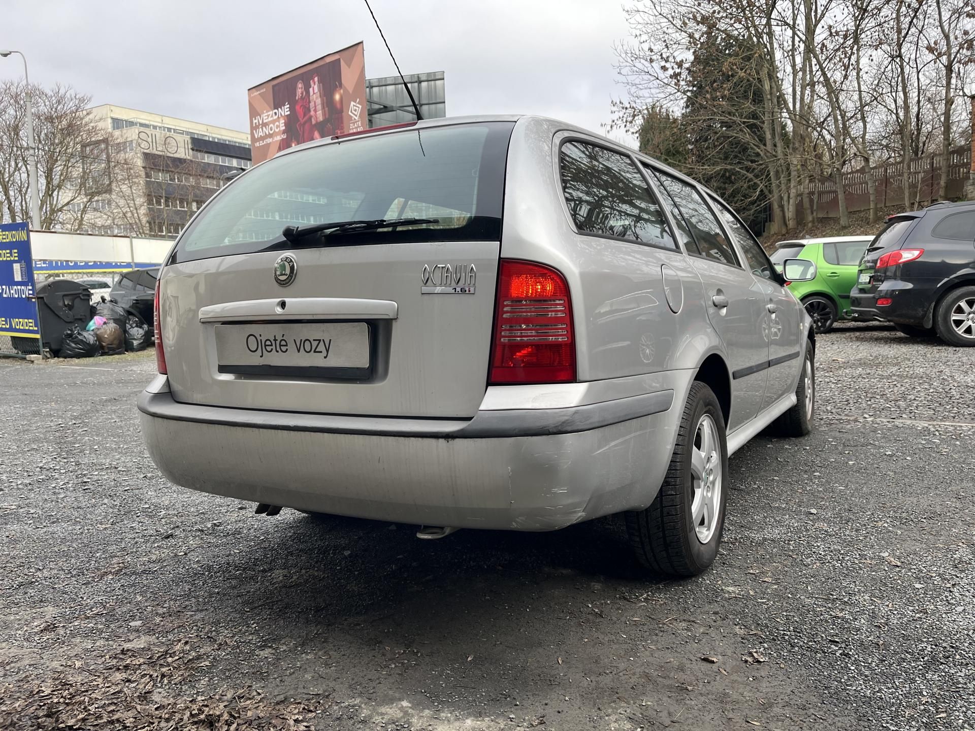 Škoda Octavia, 1,6i 75 Kw Dig.Klima ASR - fotka 5