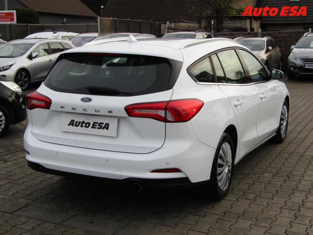 Ford Focus, 1.5TDCi,AC,park.čidla - fotka 4