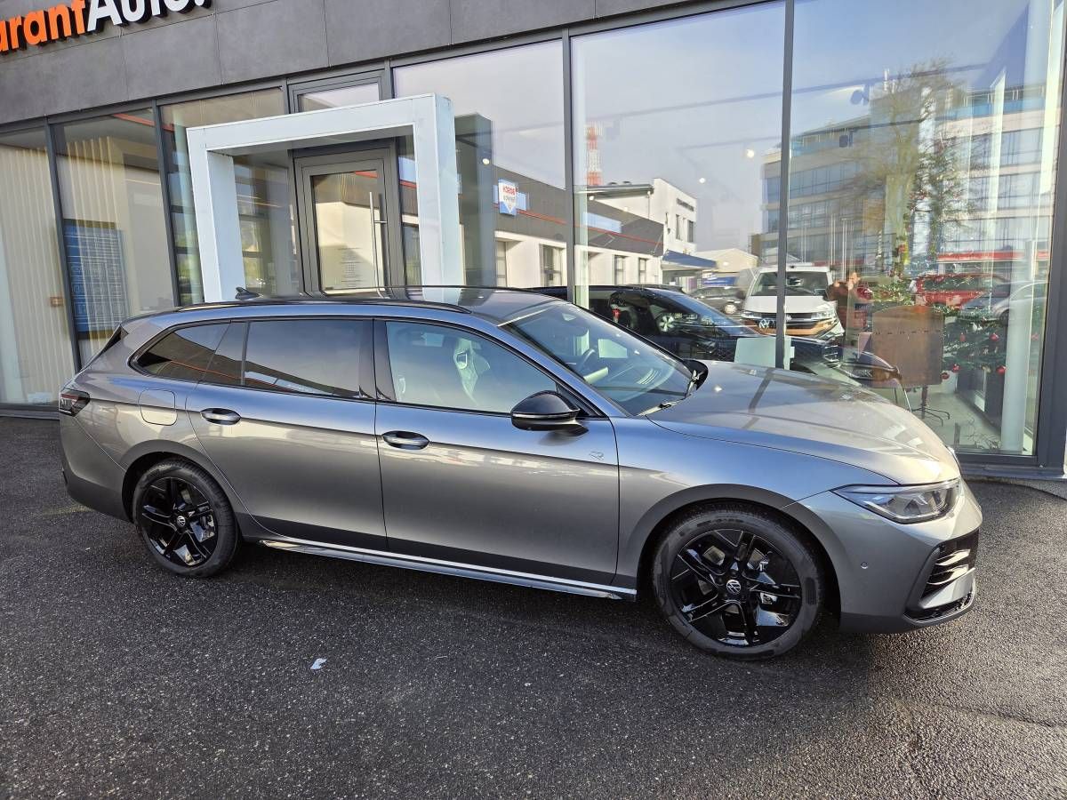Volkswagen Passat Variant, R-Line 2.0 TDI BlackStyle - fotka 5
