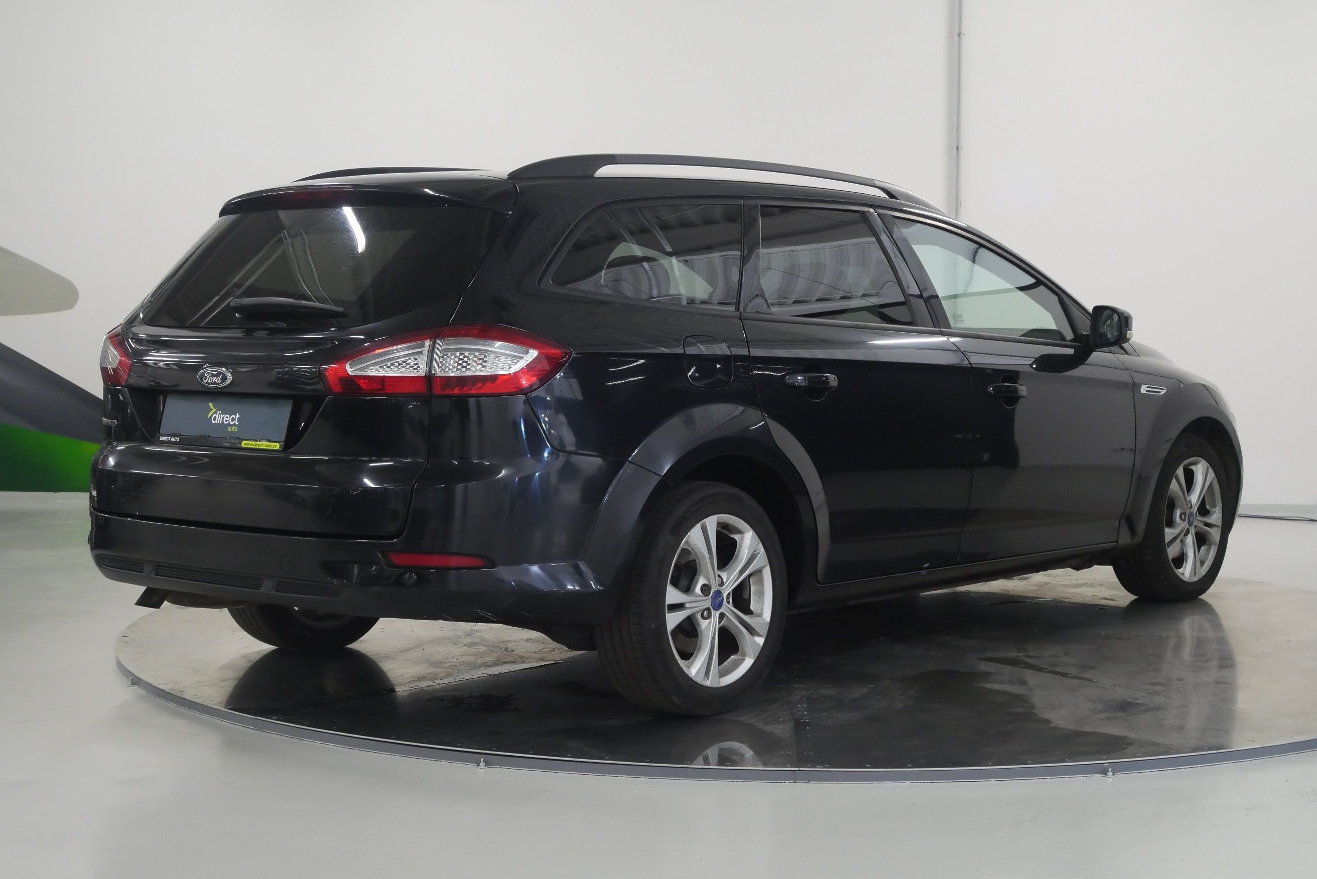 Ford Mondeo, 1.6 EcoBoost 118 kW Trend - fotka 2