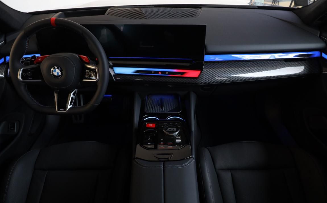 BMW M5, Touring - fotka 5