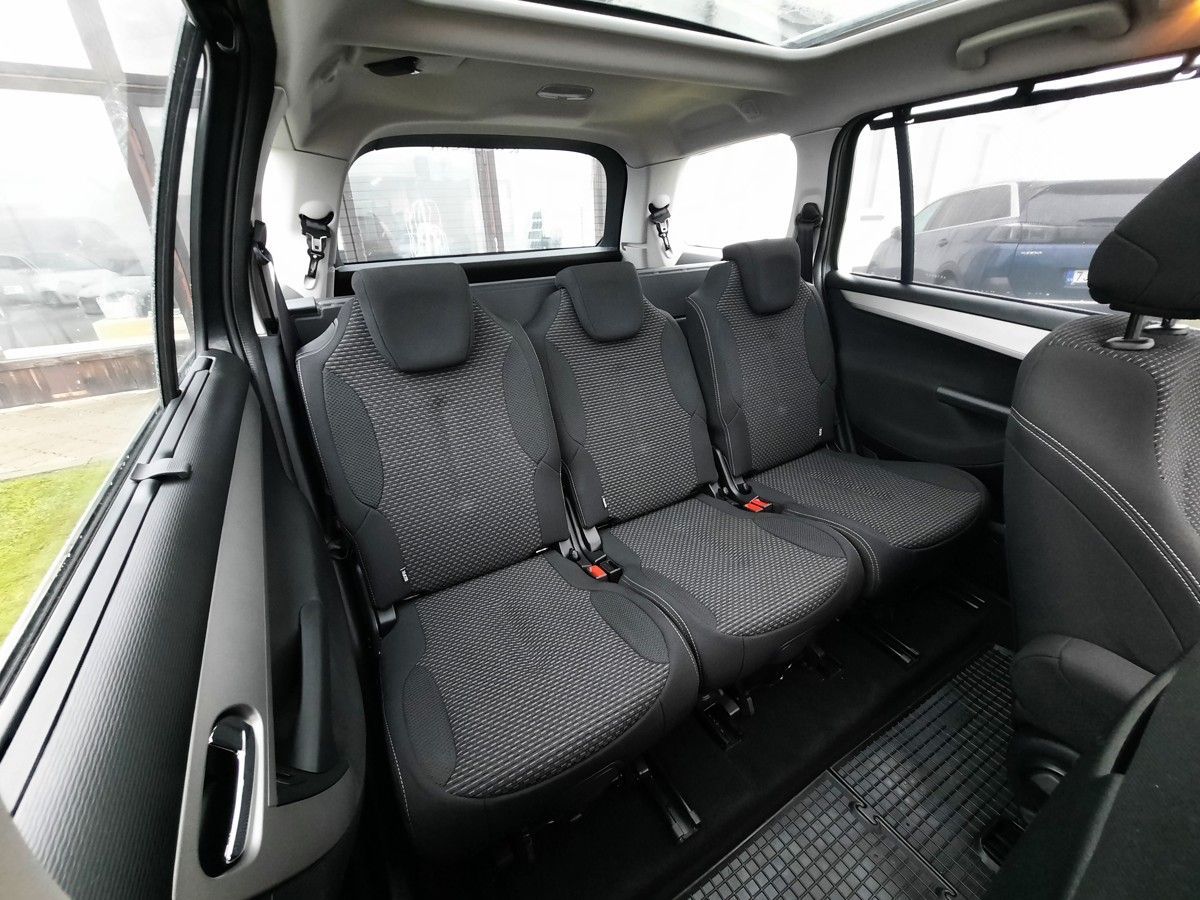 Citroën C4 Picasso, 1,6 eHDI 112k STT 7 Míst - fotka 5
