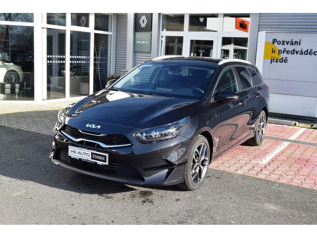 Kia Cee´d, SW 1,5 T-GDi 7DCT TOP - fotka 2