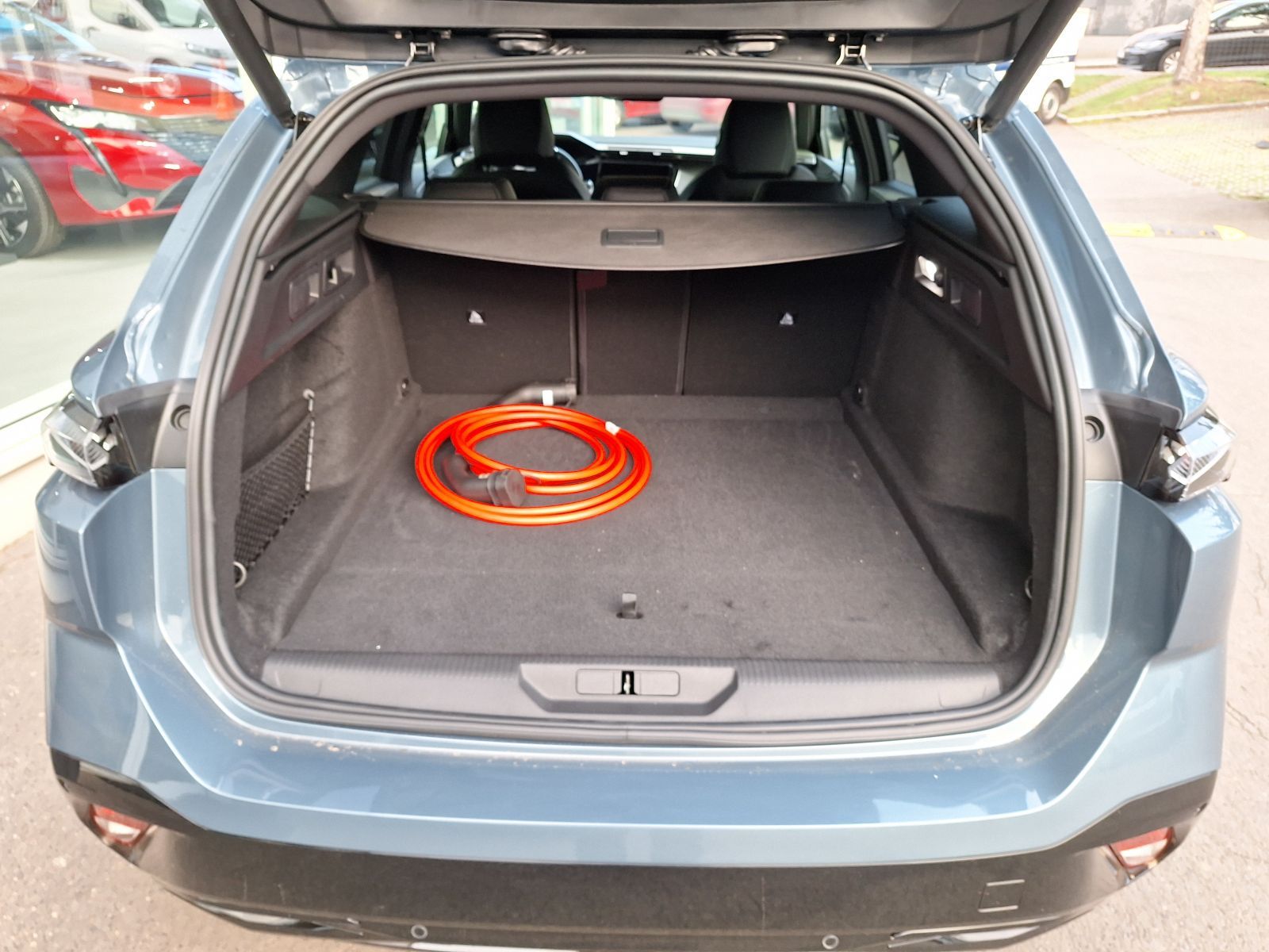 Peugeot 308, SW e-GT 115 kW/156k (Baterie 5 - fotka 6
