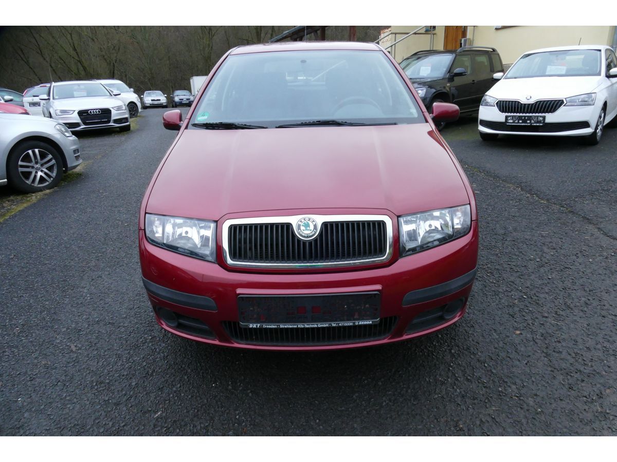 Škoda Fabia, 1,2 40KW KLIMA - fotka 2