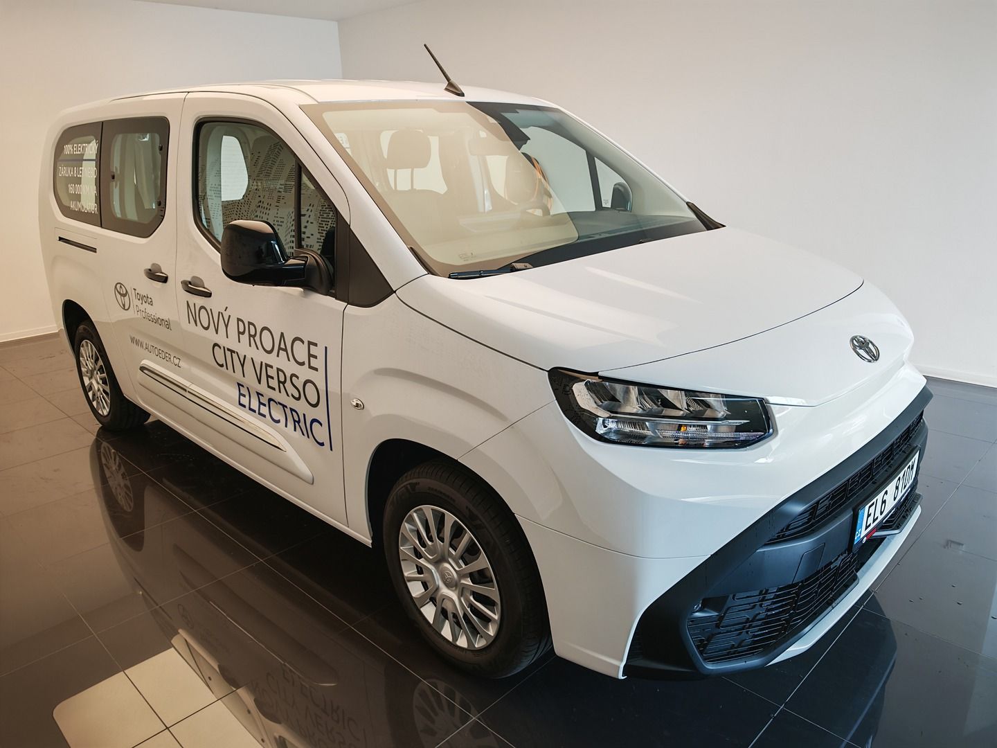 Toyota Proace City Verso, Full Electric (50kWh) - fotka 2