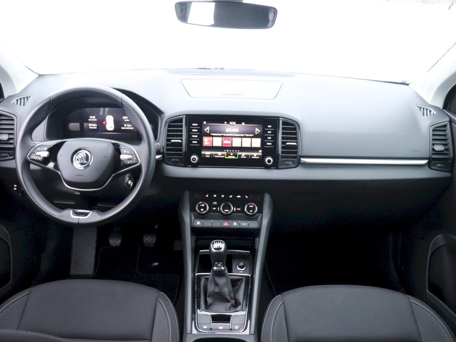 Škoda Karoq, KAROQ SEL TS 110/1.5 M6F - fotka 5