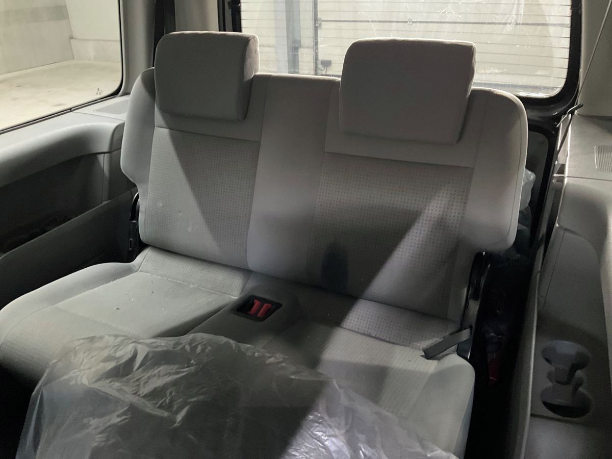 Volkswagen Caddy, MAXI 2.0Tdi 103KW TAŽNÉ6-KVALT - fotka 3
