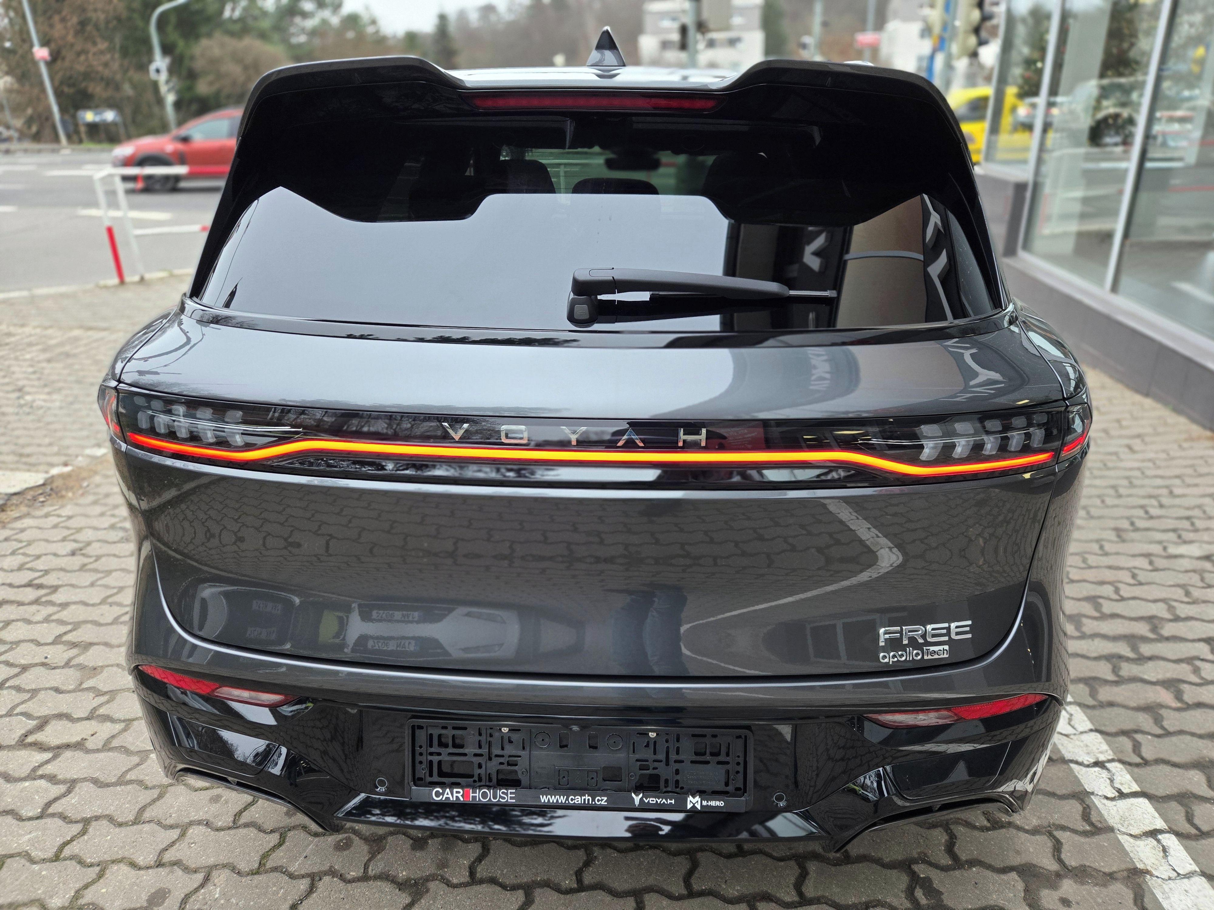 Voyah, FREE REV318 AWD HYBRID - fotka 5