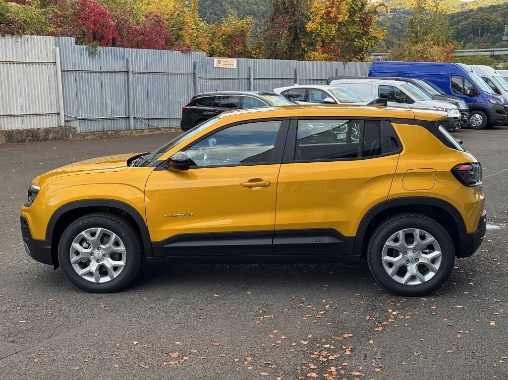 Jeep Avenger, Electric 54 kWh ALTITUDE 156k - fotka 6