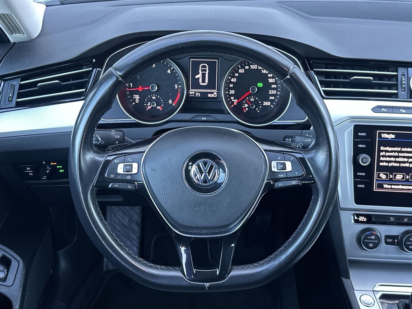 Volkswagen Passat, Variant 2.0 TDI DSG - fotka 6