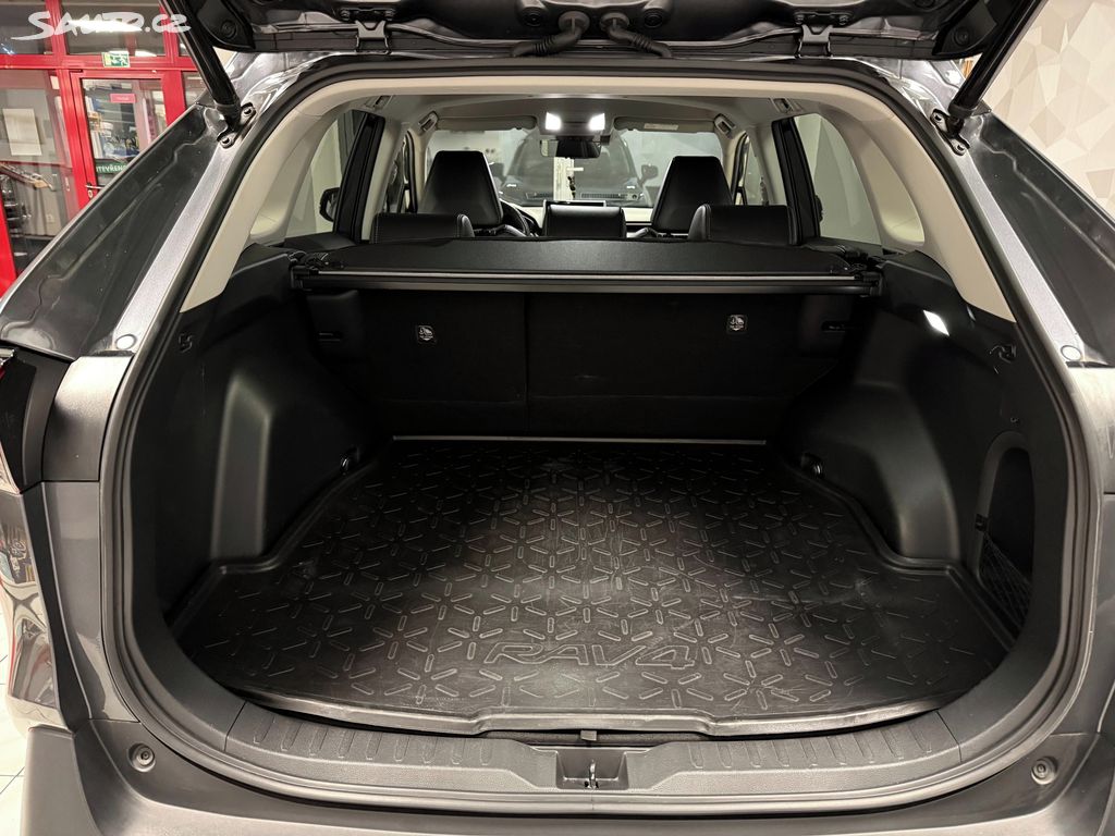 Toyota Rav4, fotka 21