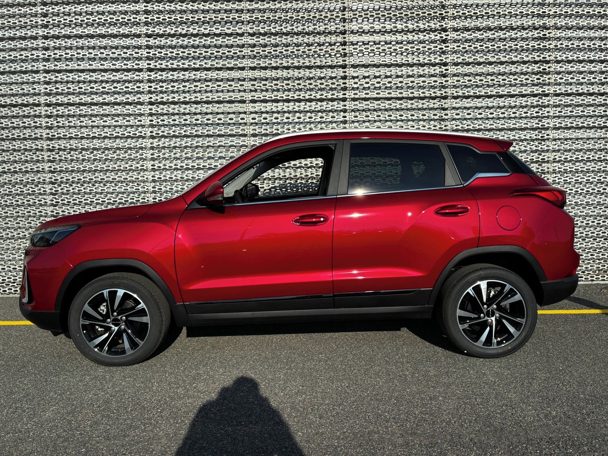 BAIC X35, LUXURY 1,5T 100kW 6/MT 4x2 - fotka 3