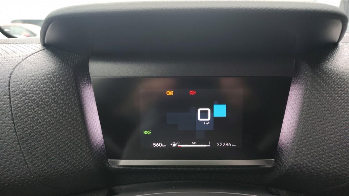 Citroën C4, 1,2   96 kw MAX - fotka 6