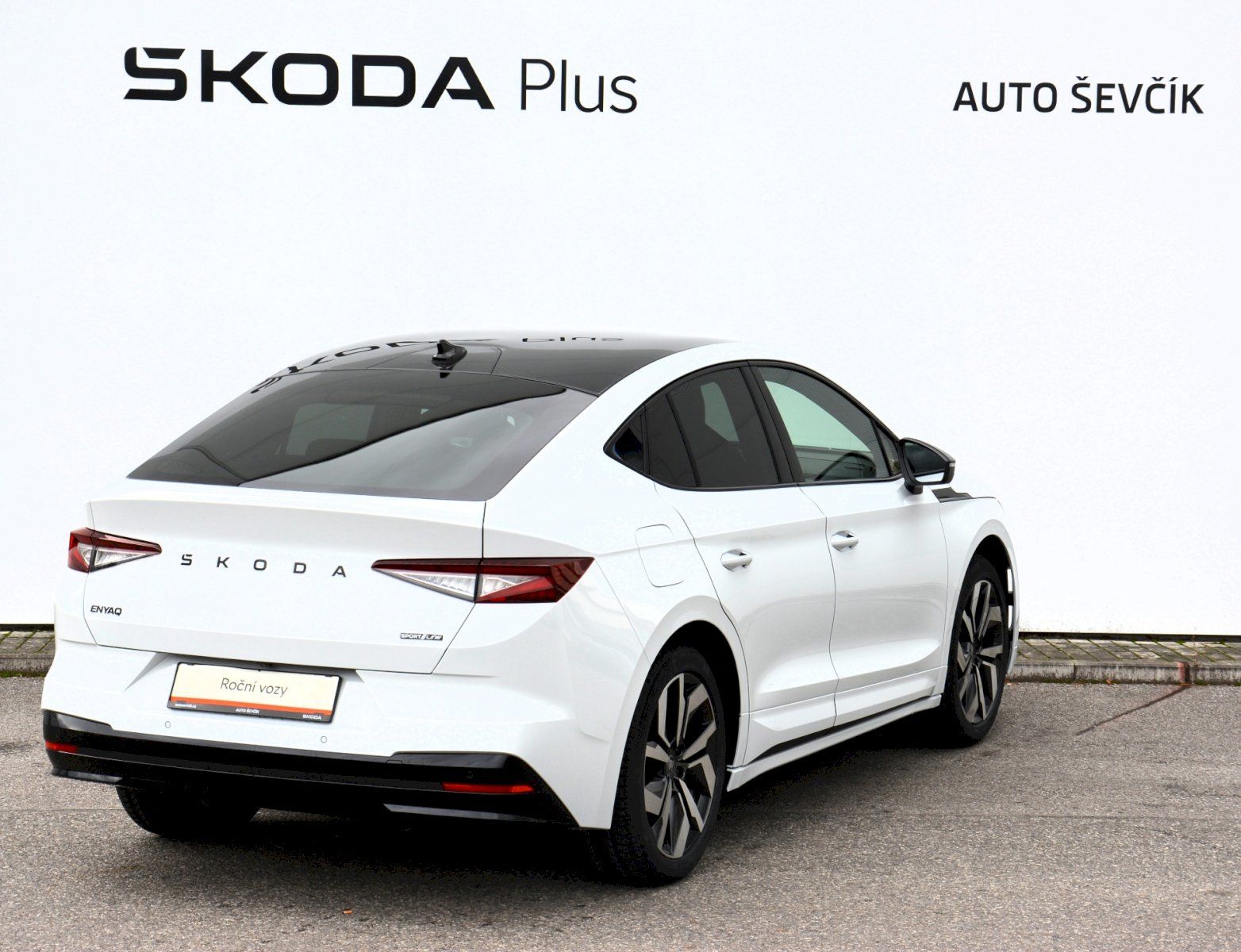 Škoda Enyaq Coupé, SPORTLINE 63 kWh 150 KW - fotka 2