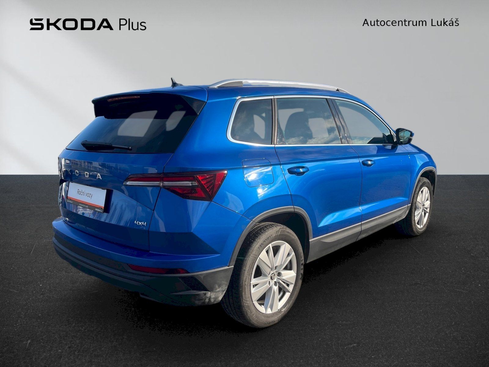 Škoda Karoq, TOP SELECTION 2.0 TDI 110 kW 4 - fotka 2