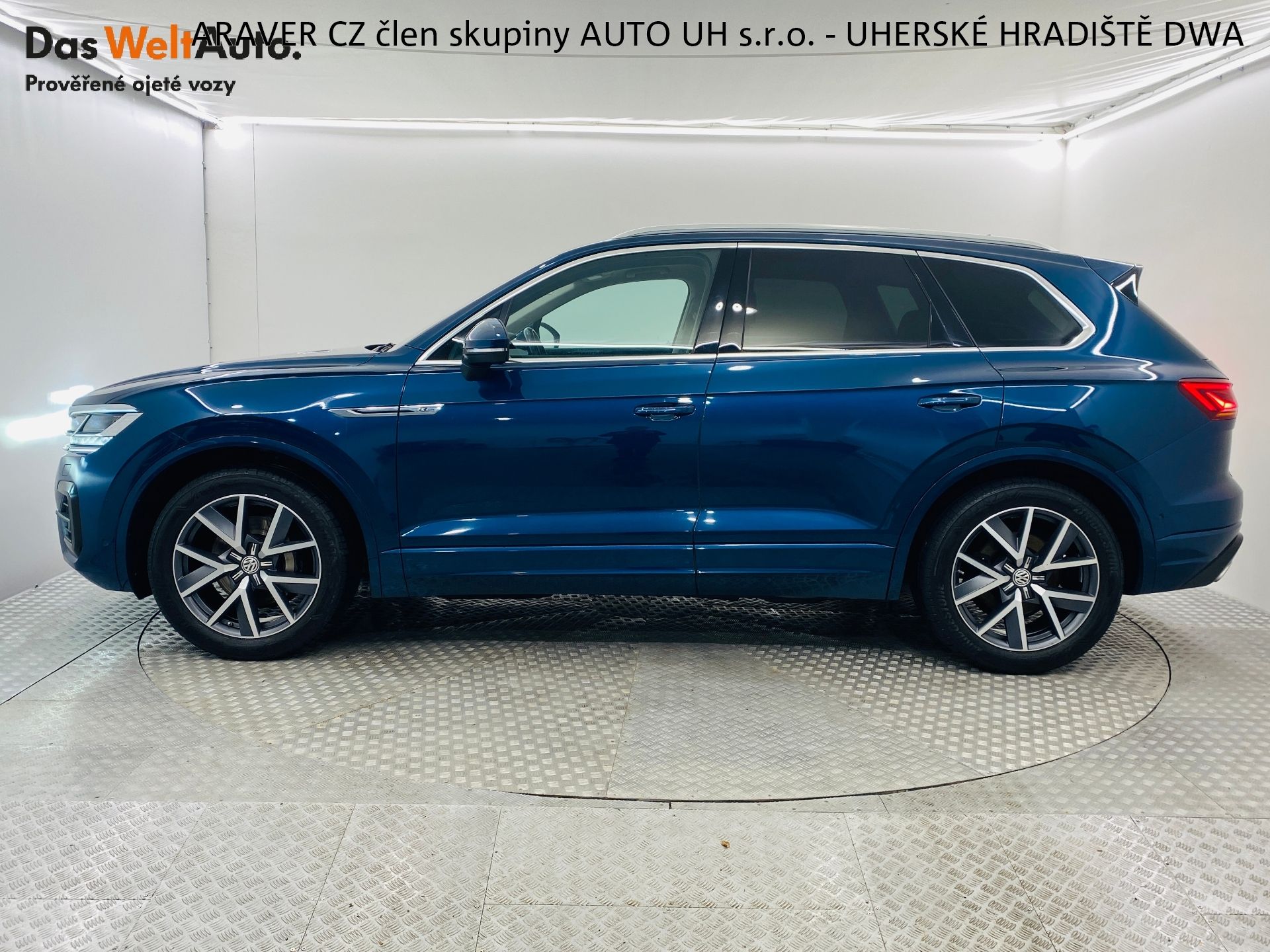 Volkswagen Touareg, 3.0 TDI 210kW R-line - fotka 3