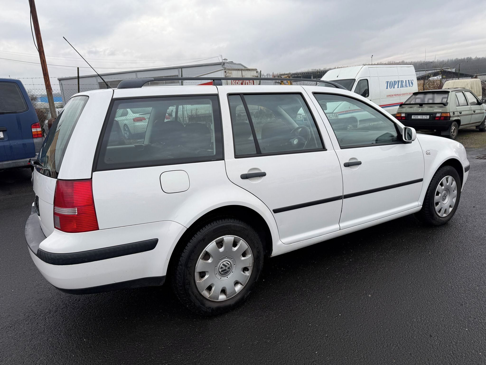 Volkswagen Golf, 1.6i automat - fotka 6