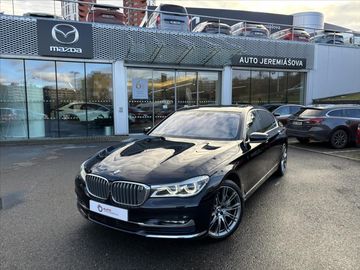 4,4 i 750Li xDrive Individual