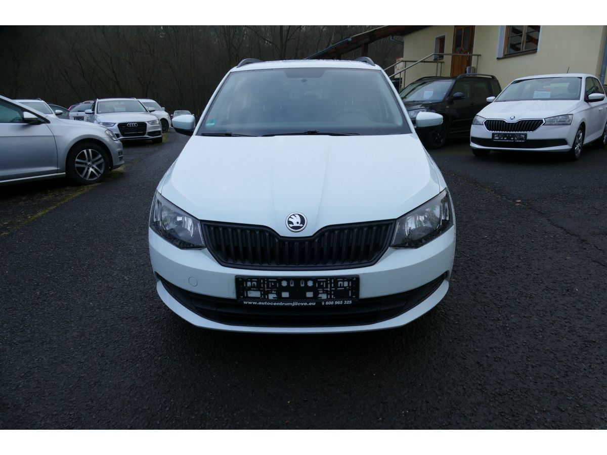 Škoda Fabia, 1,0TSI 70KW  KLIMA - fotka 3