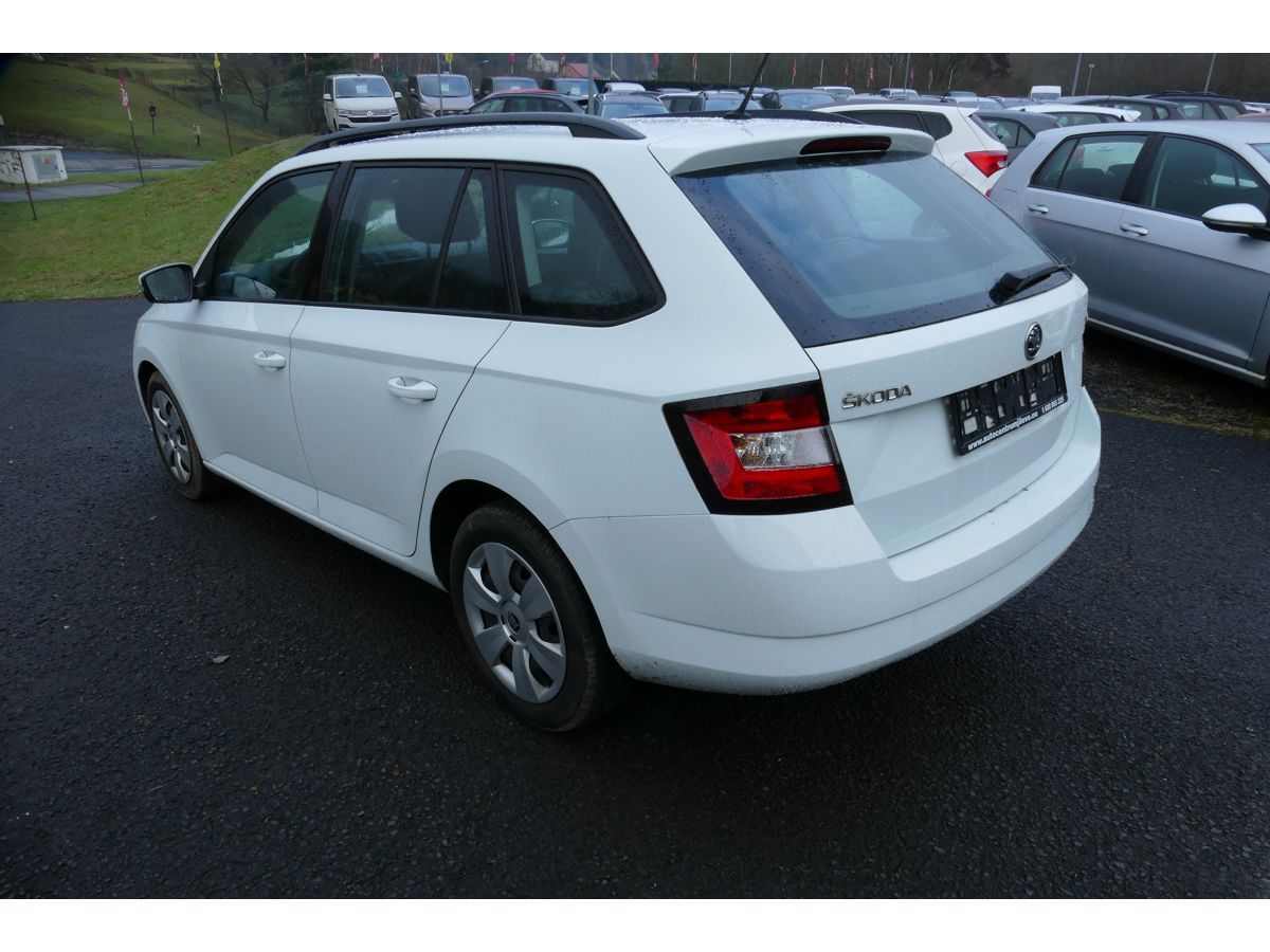 Škoda Fabia, 1,0TSI 70KW  KLIMA - fotka 6