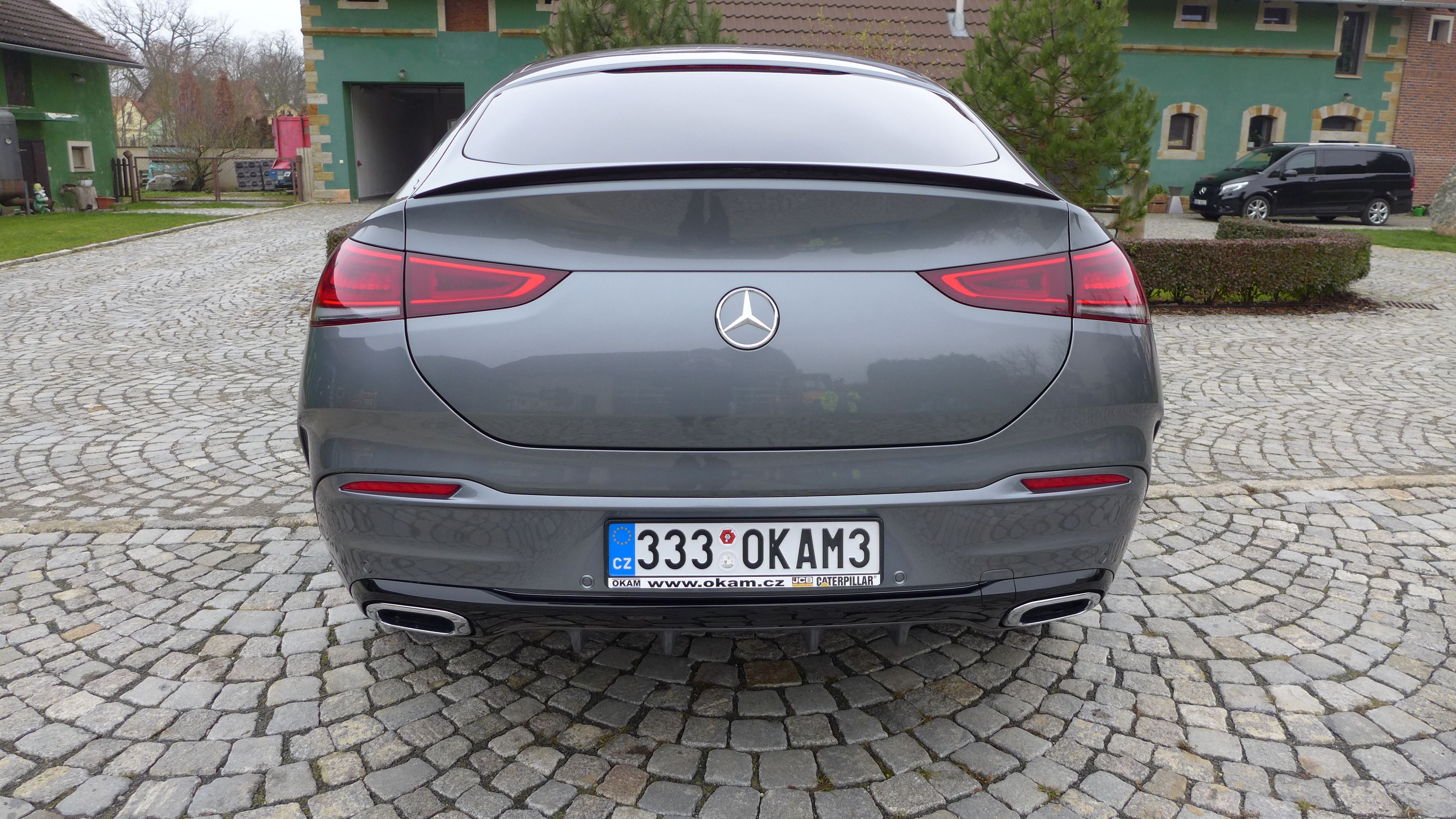 Mercedes-Benz GLE, 400d, 243kw,4Matic,AMG Night - fotka 6
