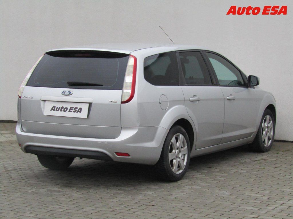 Ford Focus, 1.6TDCi,2.maj,Klima - fotka 4