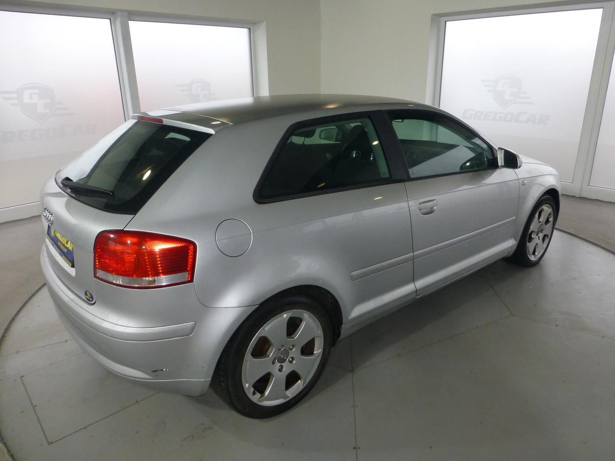 Audi A3, 2,0TDI*QUATTRO**ALU KOLA**DIGI - fotka 6