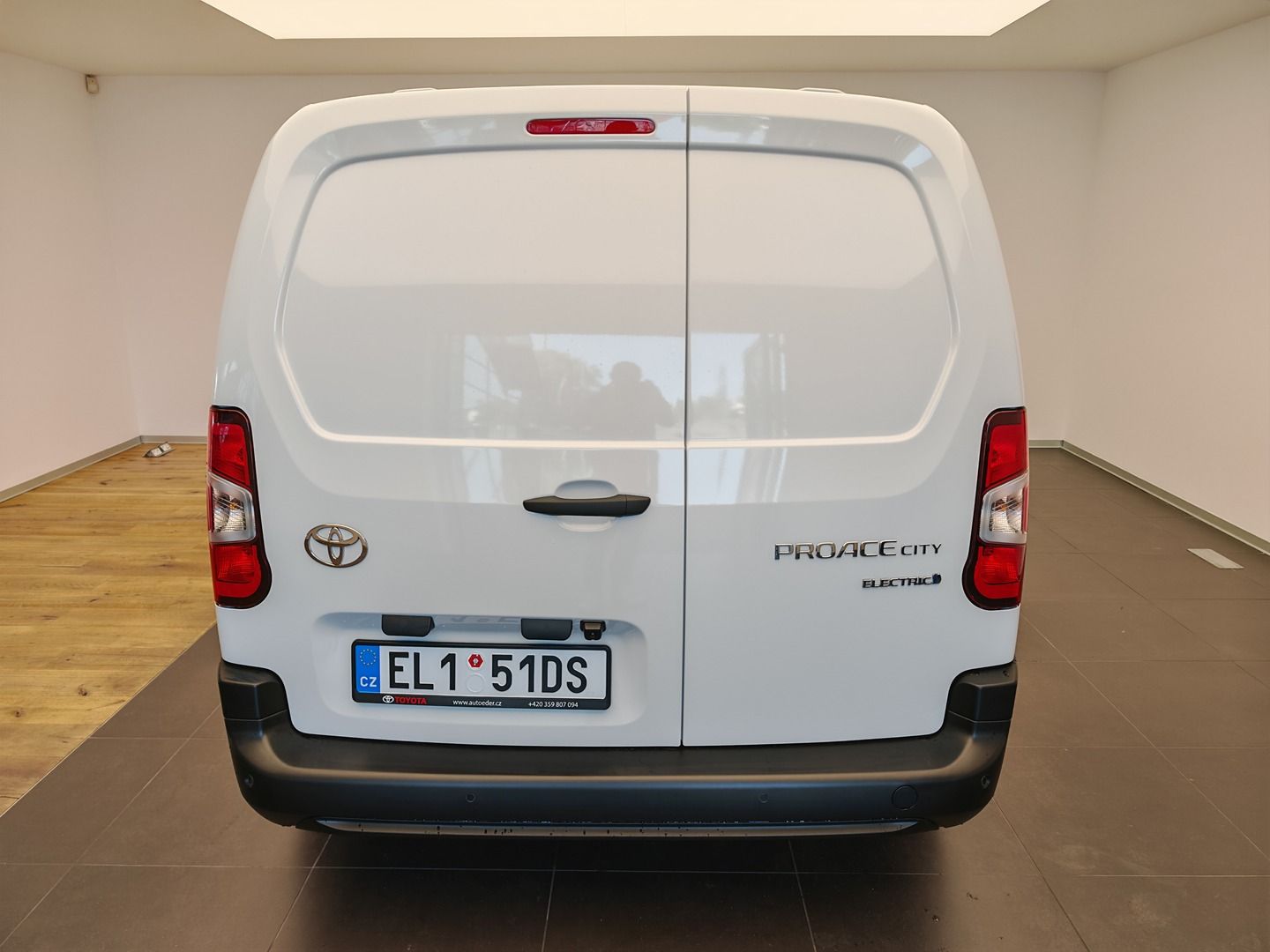 Toyota Proace City, 1.5L Diesel 100 HP -4D  - - fotka 5